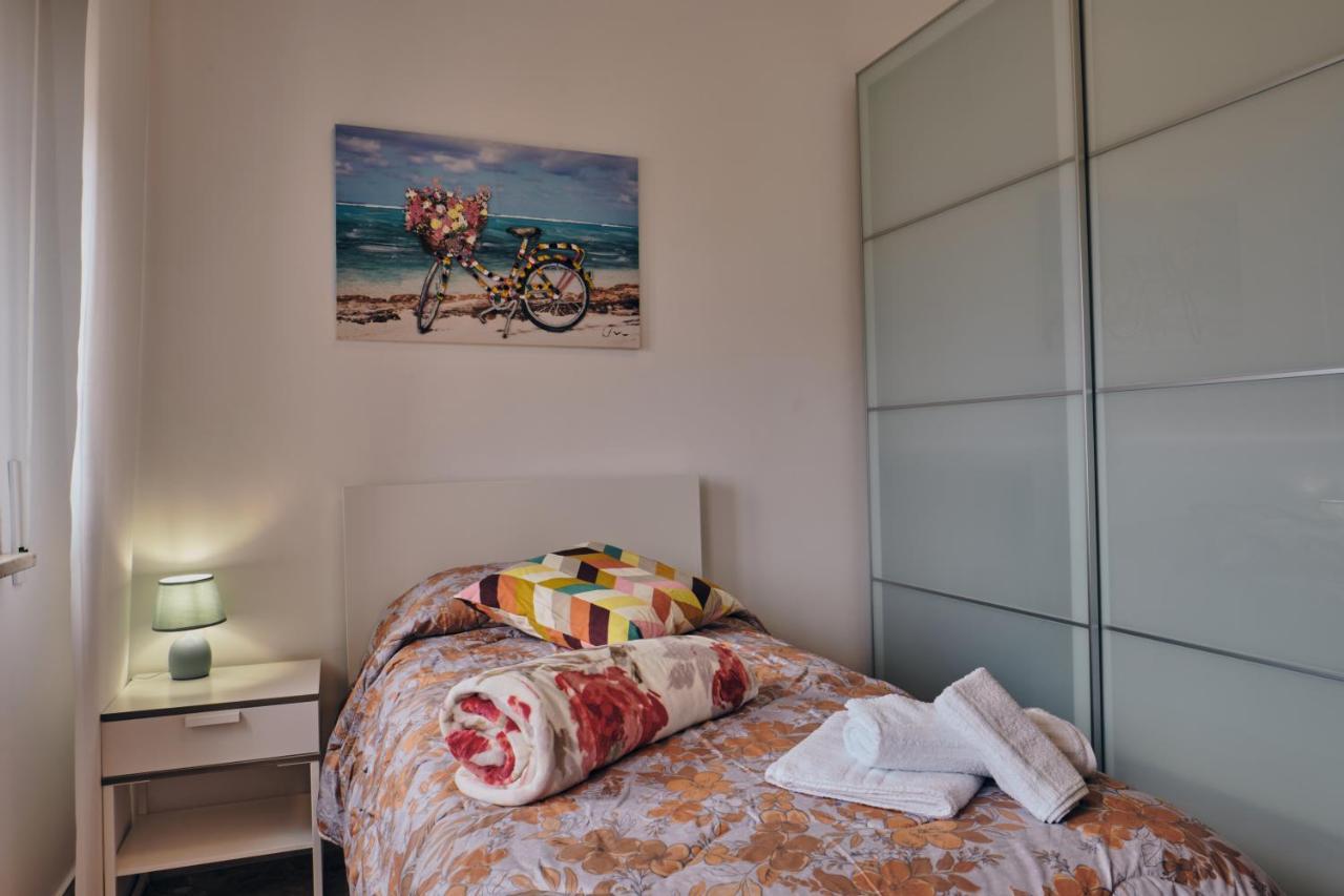 Asariel Splendido Appartamento Vista Mare E Centro Storico Brindisi Ngoại thất bức ảnh
