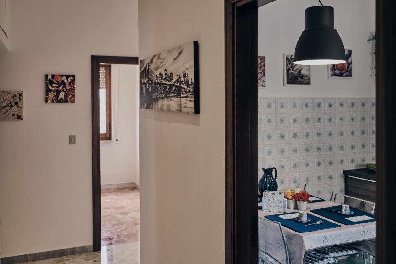 Asariel Splendido Appartamento Vista Mare E Centro Storico Brindisi Ngoại thất bức ảnh
