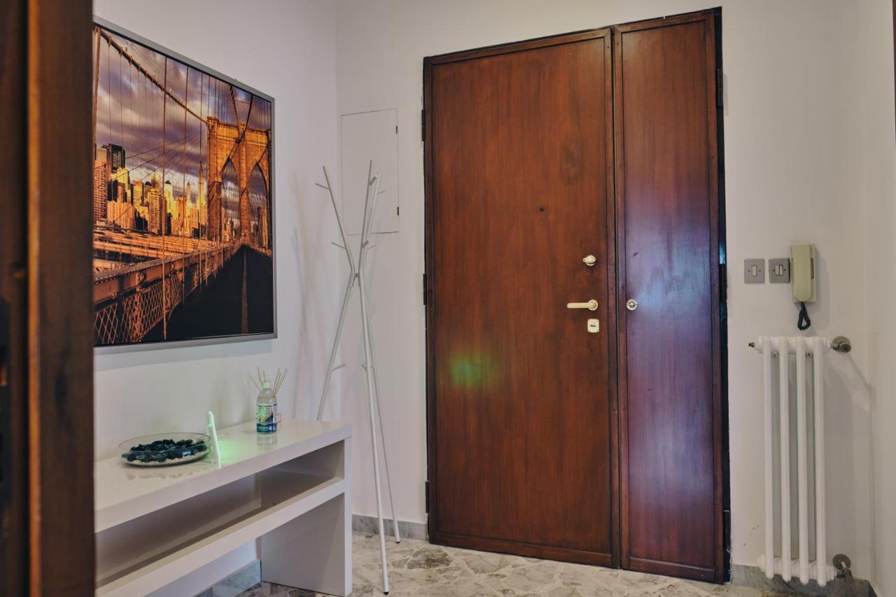 Asariel Splendido Appartamento Vista Mare E Centro Storico Brindisi Ngoại thất bức ảnh